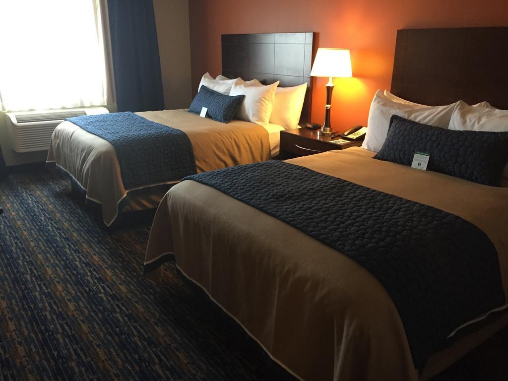Grandstay Hotel & Suites Mount Horeb - Madison Bilik gambar