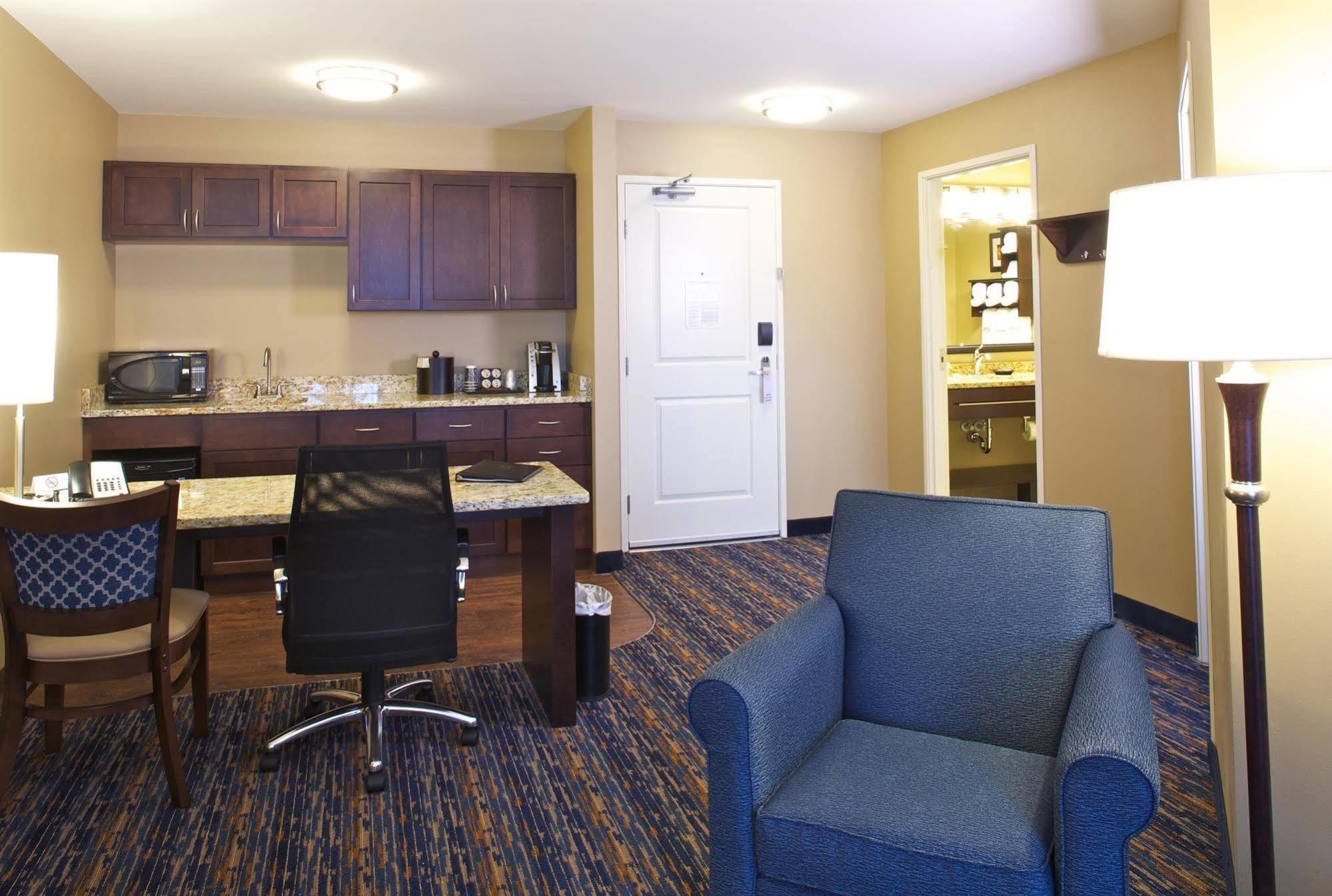 Grandstay Hotel & Suites Mount Horeb - Madison Luaran gambar