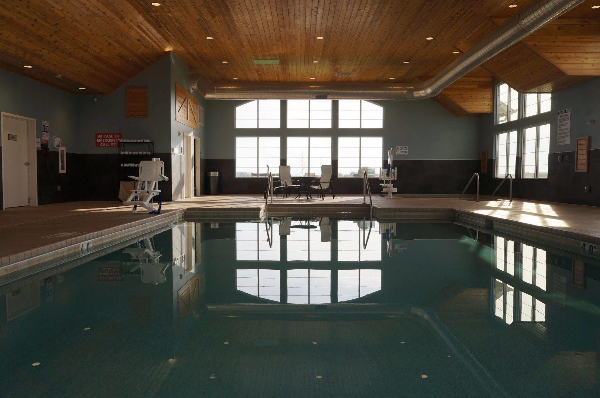 Grandstay Hotel & Suites Mount Horeb - Madison Luaran gambar
