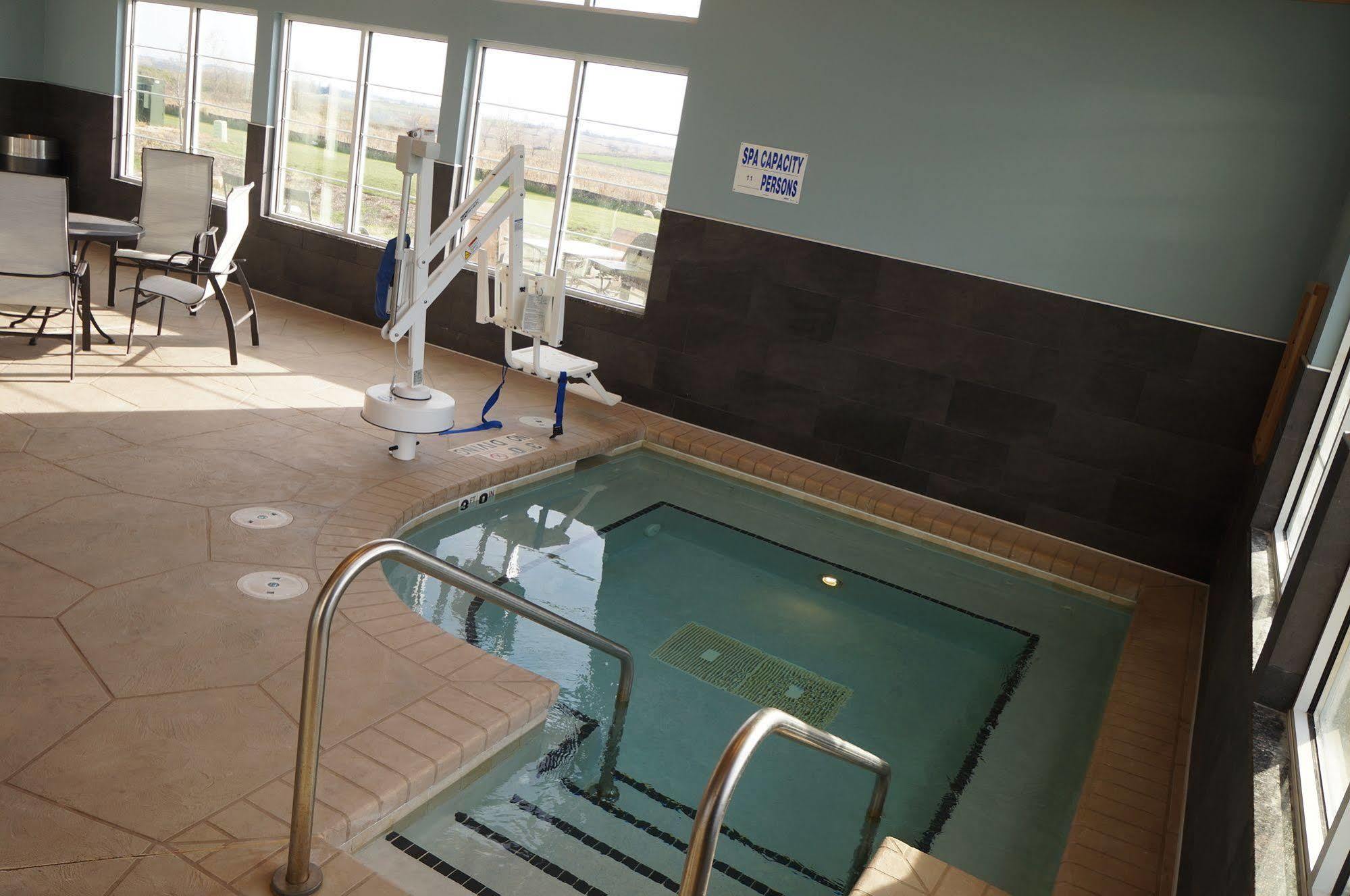 Grandstay Hotel & Suites Mount Horeb - Madison Luaran gambar